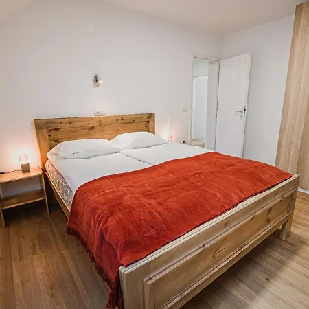 Ferienhaus Mojcin Pisker House Kranj