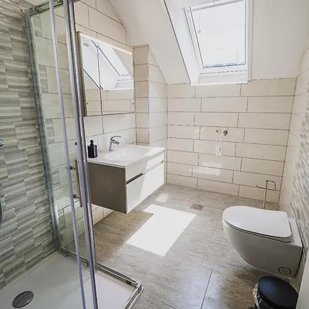 Mojcin Pisker House Feriehus *