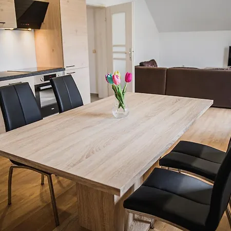 Mojcin Pisker House Feriehus