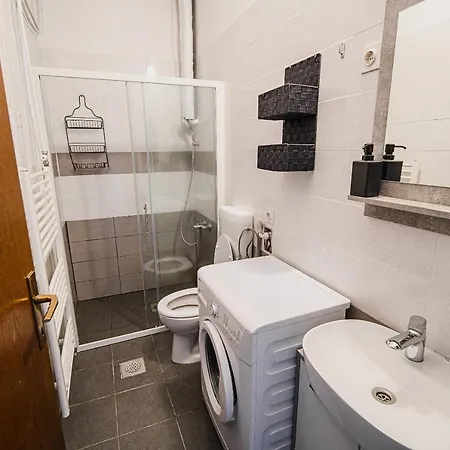 Feriehus Mojcin Pisker House *